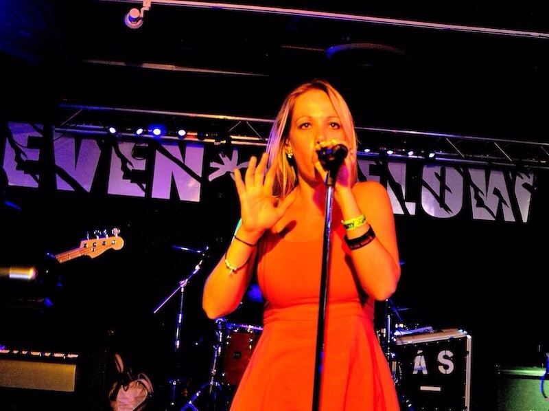 Was Lead Arcade smiler and singer of lead singer