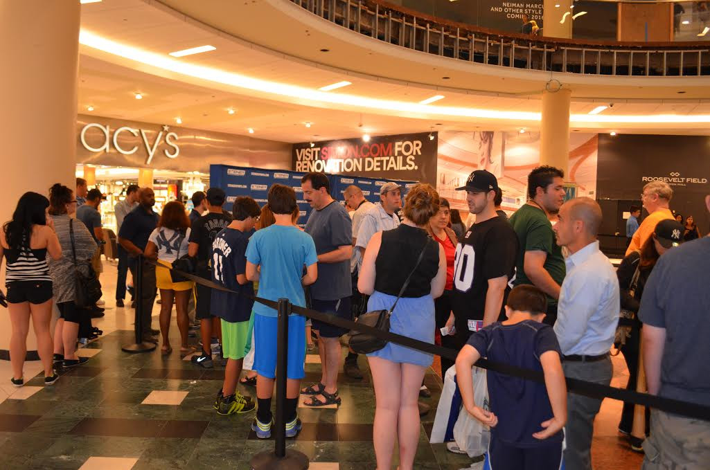 Yankee fans lined up to get a piece of MLB history
