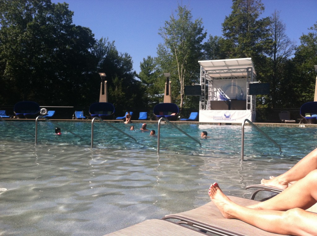 hampton club foxwoods pool