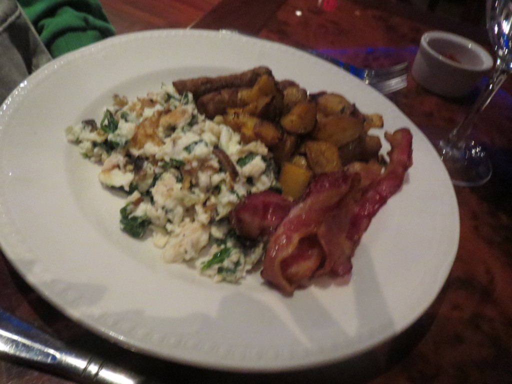 eggs benedict carlyle brunch