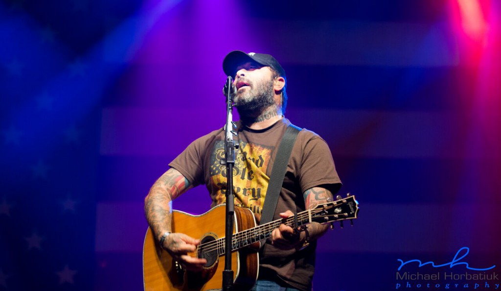 aaron lewis