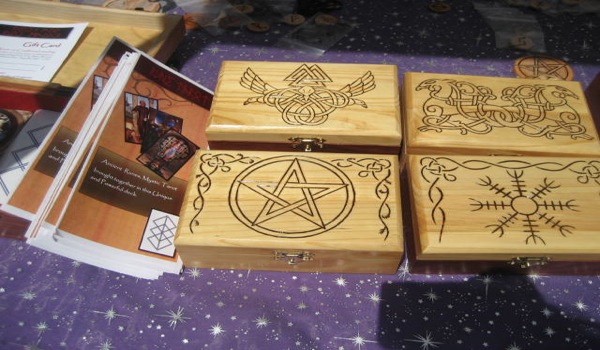 Making Magic: A Review of NYC’s Witchsfest 2013.