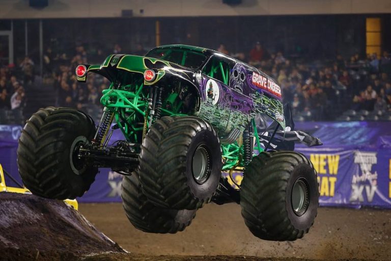 Monster Jam 2014 East Ruitherford NJ