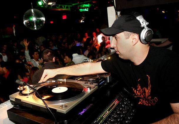 CHRIS “THE GREEK” PANAGHI CREATES NEW AVENUES IN THE MUSIC INDUSTRY Dj Chris Panaghi long island