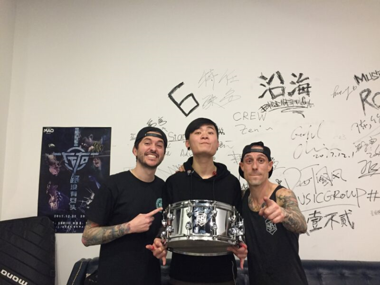 Frank Zummo aspires drummers on The Loyal to the Craft Tour