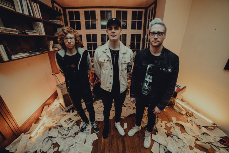 Violet Night Announces New Album ‘A N T I H E R O E S’