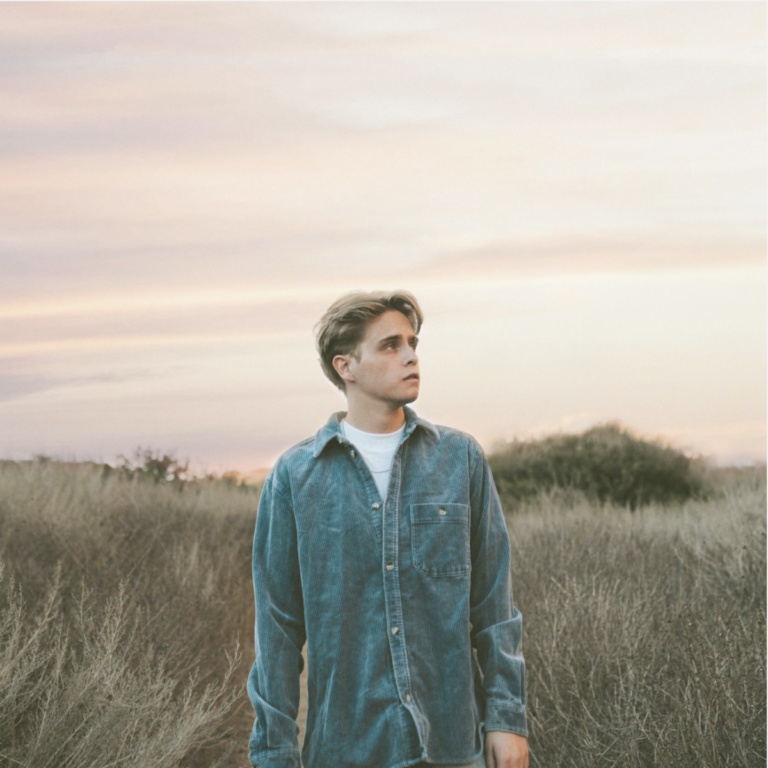 DEVIN KENNEDY Shares live performance of “Hurt U (Live)”